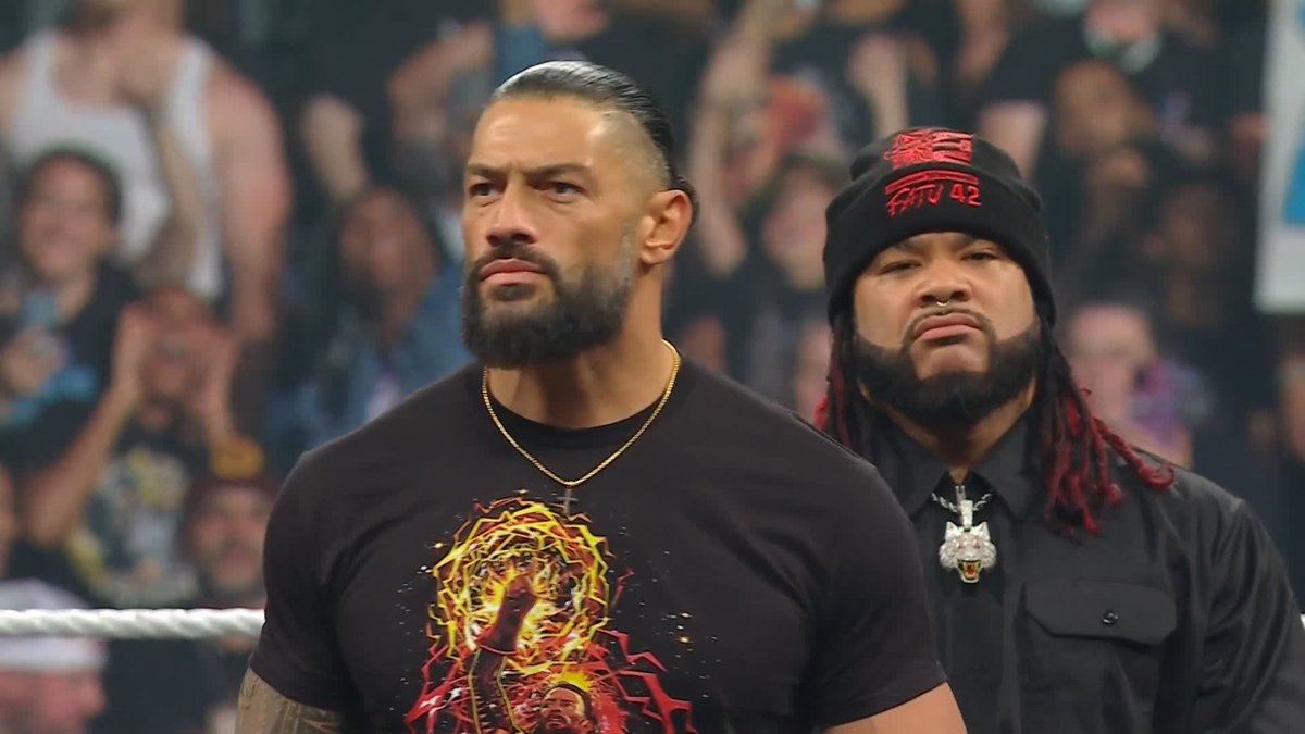 Baltimore is SINGING for their Tribal Chief! 🎶 Roman Reigns
