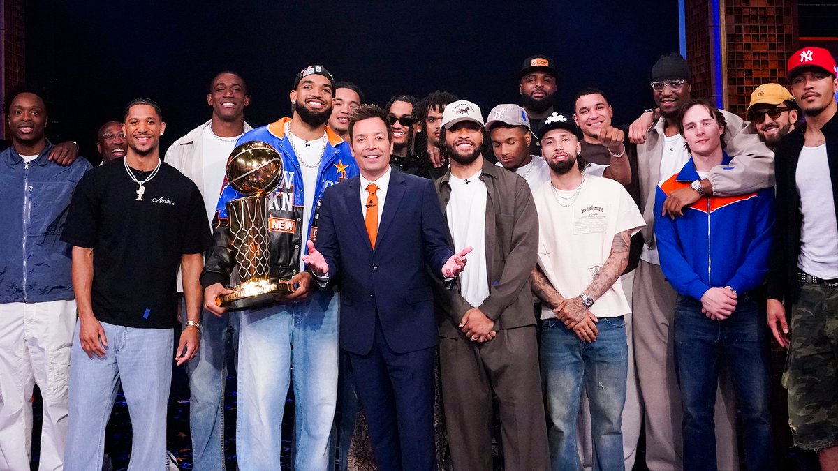 2026 NBA Champions, the NEW YORK KNICKS, crash Jimmy’s monologue! #KnicksOnFallon #KnicksInStudio6B #NBAFinals
