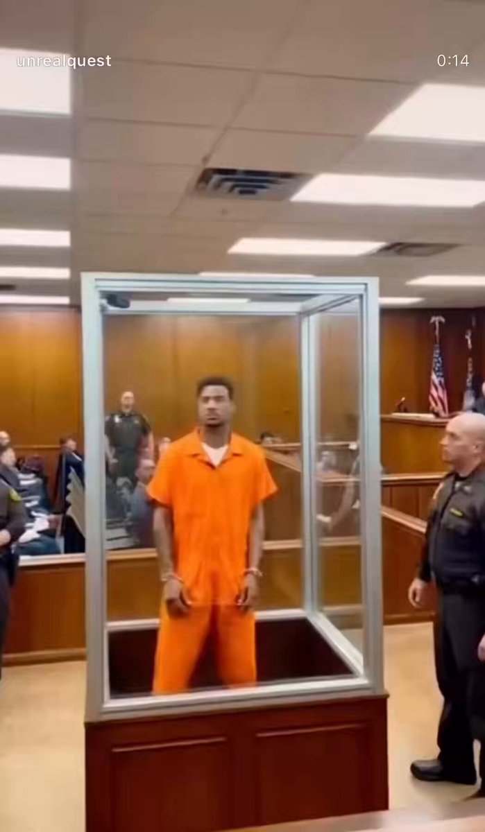 A man left the courtroom in shock after trying to escape 😳