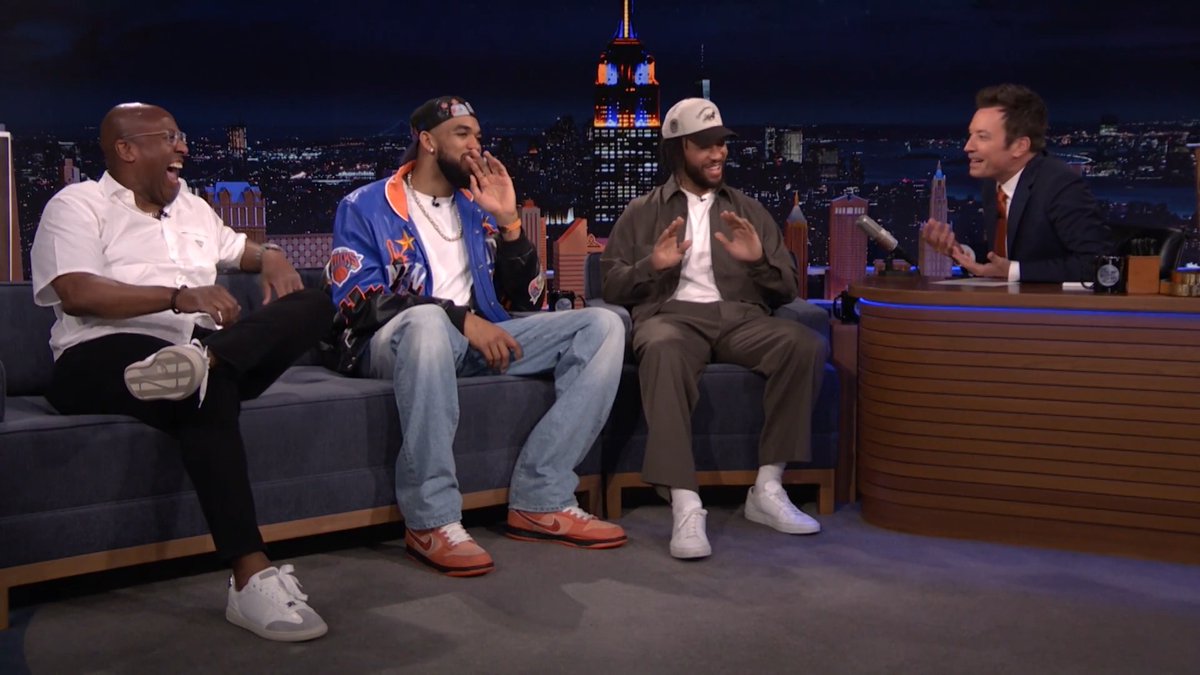 “We’ve got to put that to bed!” -Jalen Brunson on Coach Mike Brown singing “Who Let the Dogs Out” 😭 NEW YORK KNICKS #KnicksOnFallon #KnicksInStudio6B #NBAFinals