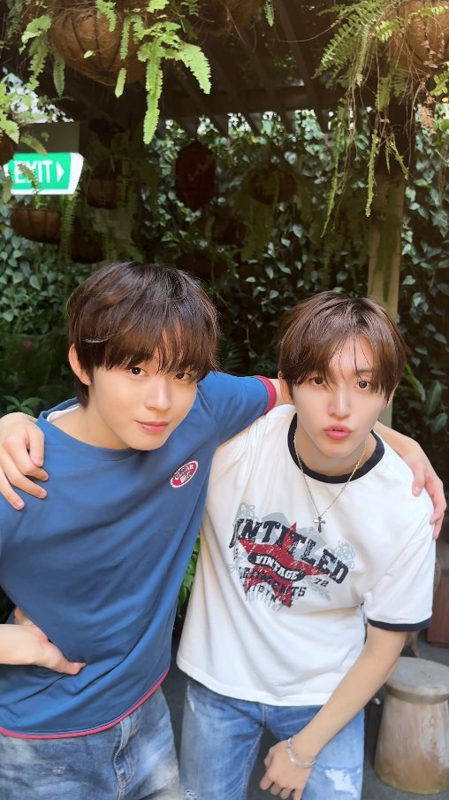 I could waste my time on you 💖 #Keiju #Donghyeon #KickFlip #킥플립