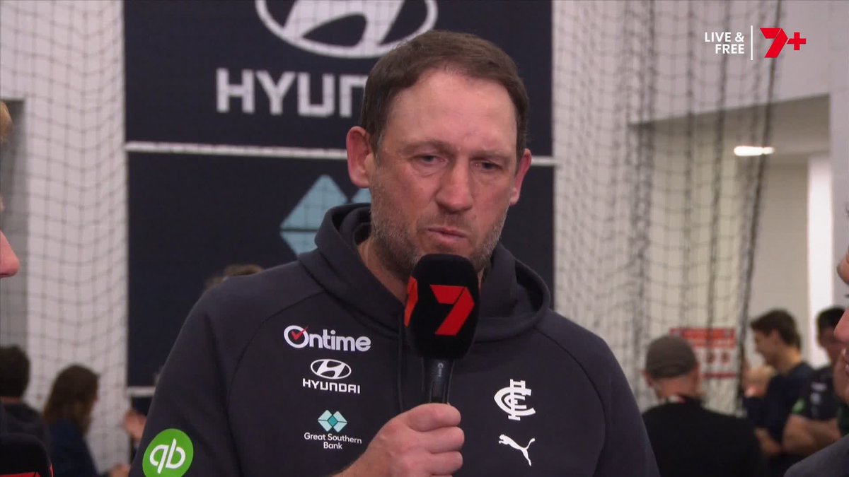 "They're sitting here after Round 14 saying that they want to take it one week at a time... it's baffling." 🗣️ Luke Hodge on Carlton leaders avoiding aiming for a wildcard spot in a leadership meeting on Tuesday