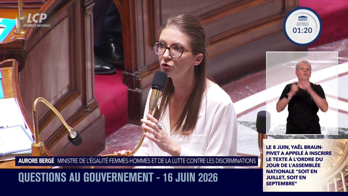 "Vous avez raison, les enfants ne peuvent pas attendre", estime Aurore Bergé. "Tout ce qui doit être encore fait sera fait, dans la loi comme sur la question des moyens". #QAG