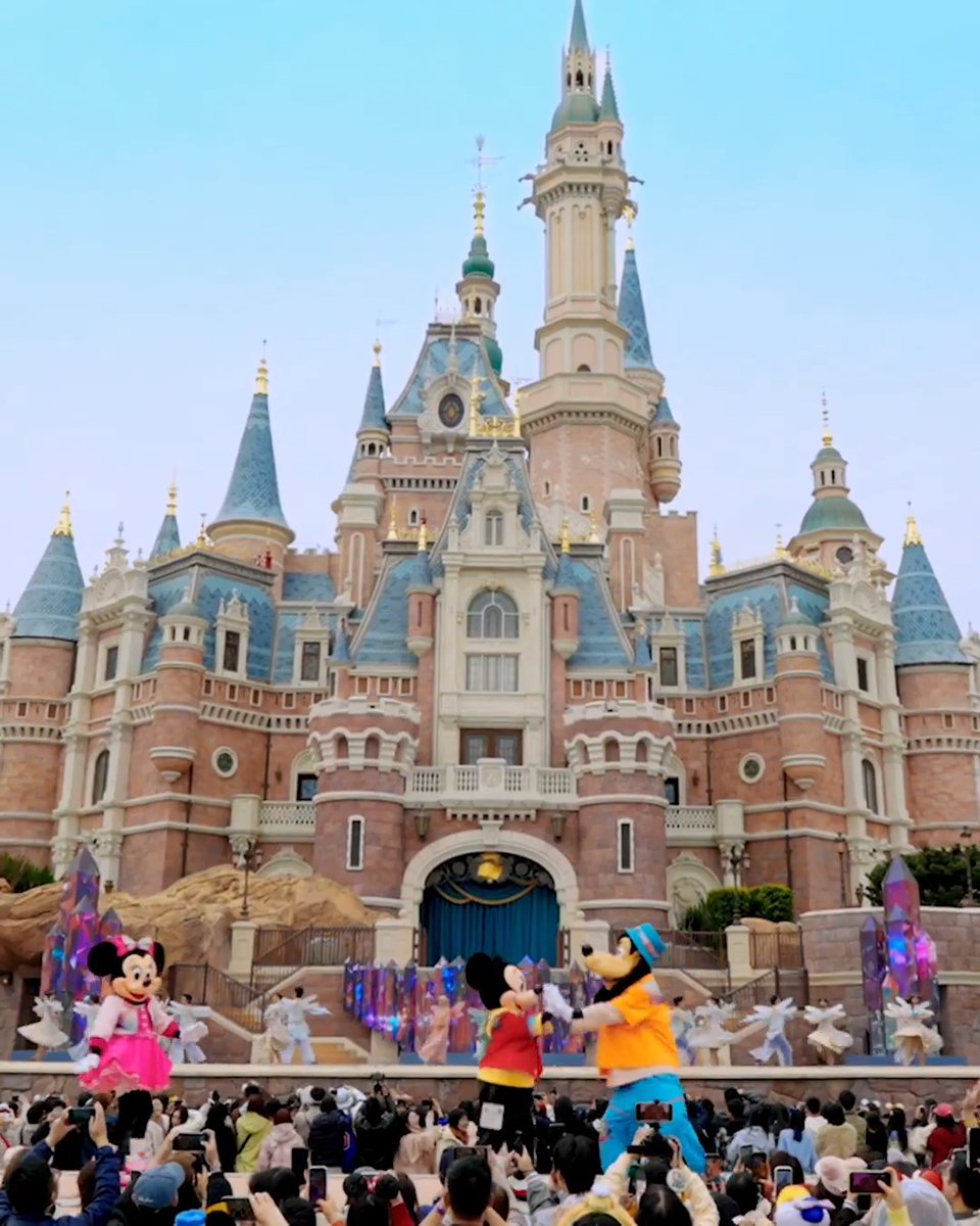 To celebrate the 10th Anniversary of Shanghai Disney Resort, Disney+ Insider gives you a look at what guests can experience during the celebration.