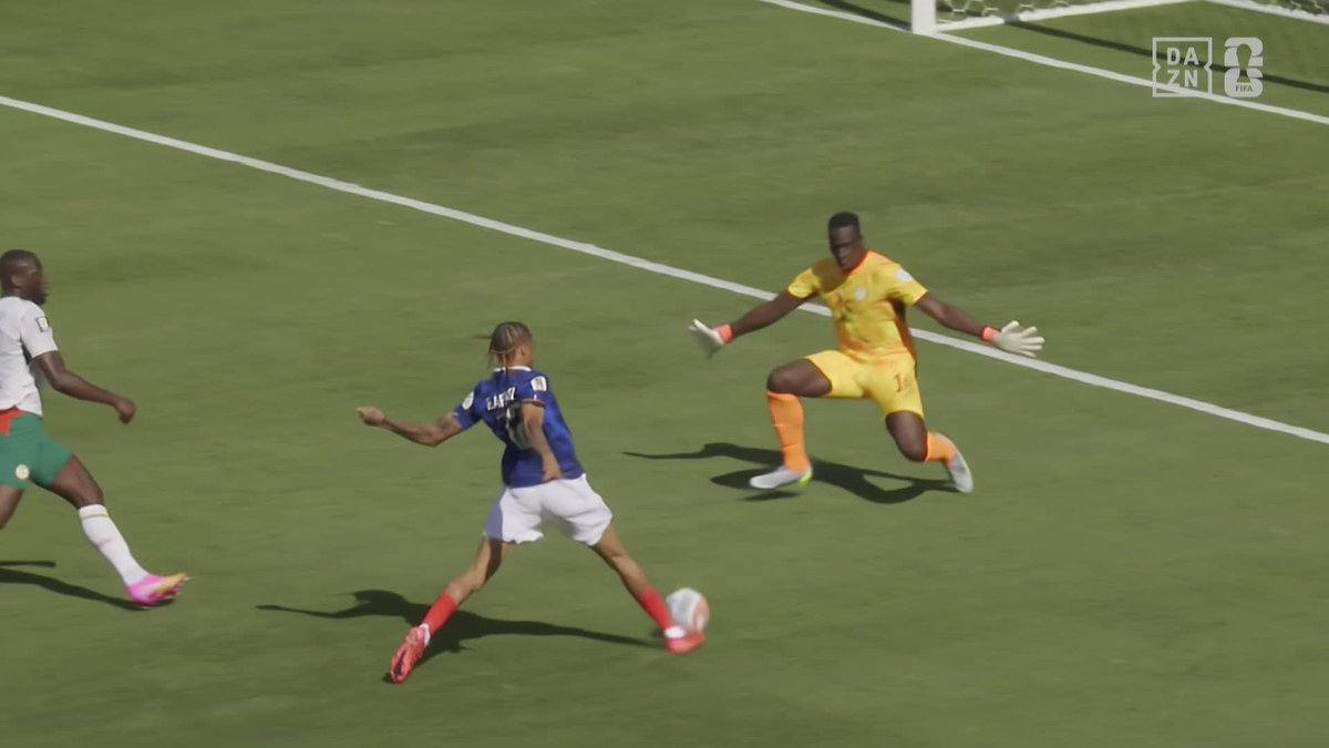 ENTRAR... Y LIARLA 🔥 Barcola entró en el 80'... ¡Y MARCA EN EL 82'! 🤯 Rabiot asistió para la sentencia de Francia contra Senegal #DAZNMundial #FIFAWorldCup