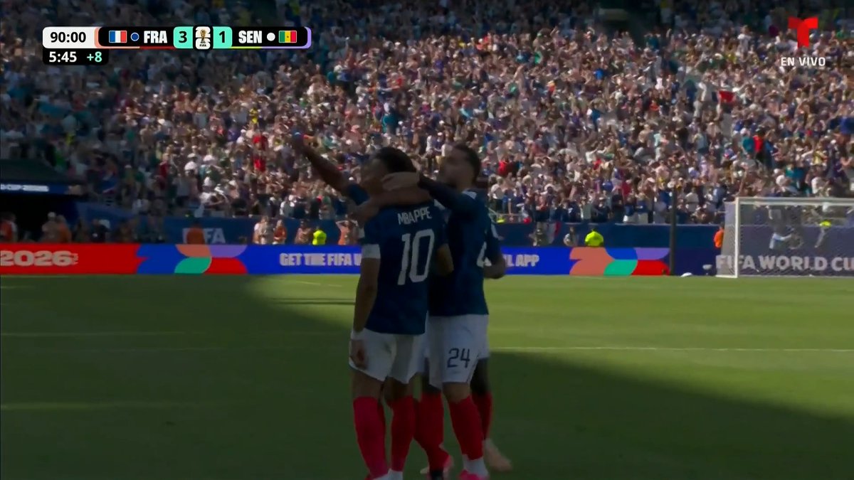 ¡GOLAAAAZO DE FRANCIA! ¡GOLAAAAZO DE KYLIAN MBAPPÉ! ¡EL MÁXIMO GOLEADOR DE FRANCIA EN MUNDIALES! Doblete de ‘Donatello’ y lo hace con un GOLAZO de fuera del área.