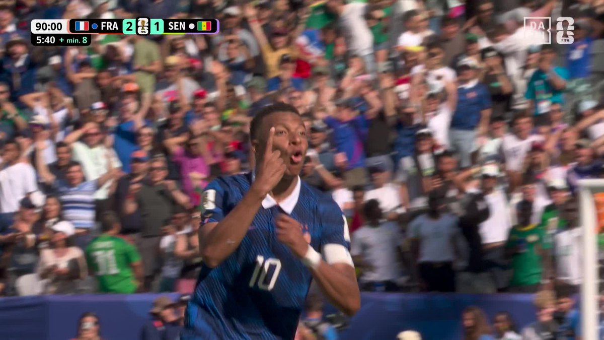 エンバペのゴラッソ炸裂⚽️ 優勝候補フランスが初戦からエンジン全開! 🏆️#FIFAワールドカップ グループI 🆚フランス×セネガル 📱#DAZN ライブ配信中 #本気で楽しむならDAZN