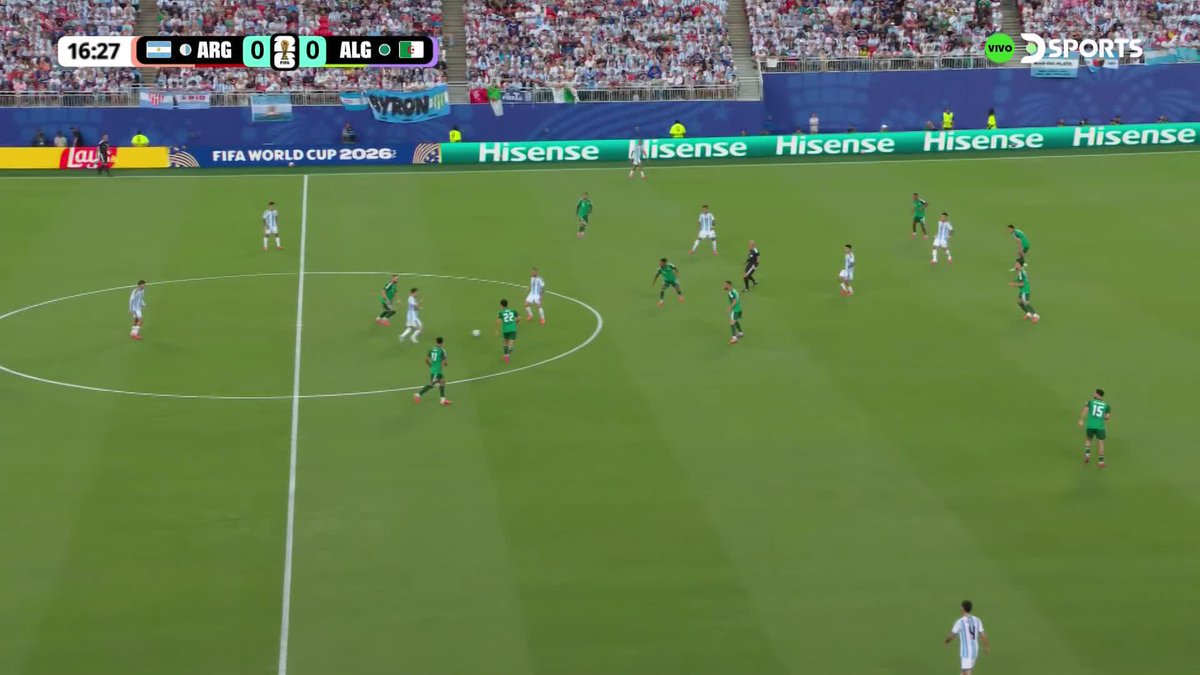 ¡GOLAZO DE MESSI! El 10 de la Selección Argentina puso el 1-0 ante Argelia en el debut en la Copa Mundial de la FIFA 2026™