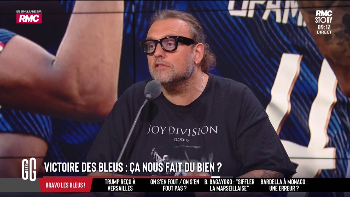 🇫🇷 Victoire des Bleus : ça nous fait du bien ? 🗣️ Bruno Poncet : "Je suis embêté pour Dembélé qui ne trouve pas sa place dans cette équipe alors qu'il a le niveau d'un Mbappé dans chaque jambe." #GGRMC