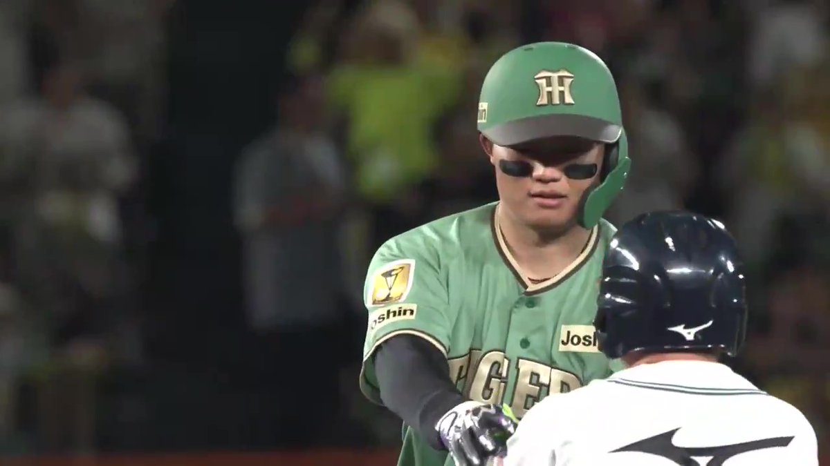 7回裏、二死2塁から森下選手が左中間タイムリーツーベースヒット!!