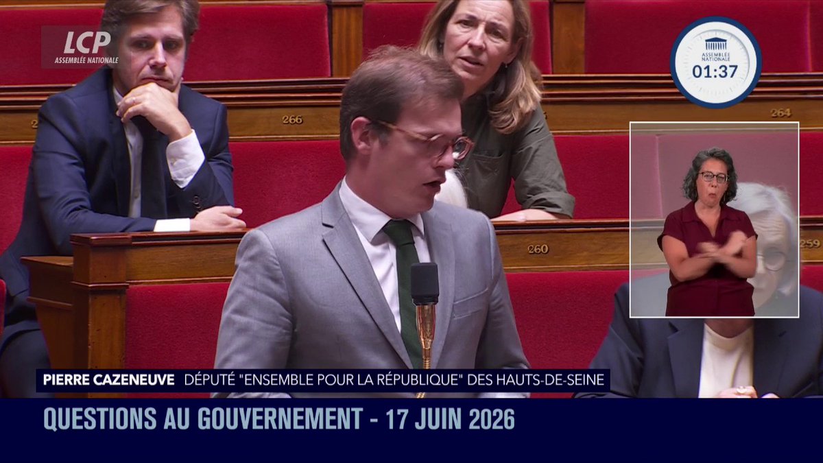 "Le conseil d'orientation des retraites vient de publier son rapport annuel, il indique désormais que pour simplement maintenir le système à flot, il faudrait décaler l'âge de départ à 66,7 ans en 2070", déclare Pierre Cazeneuve #QAG