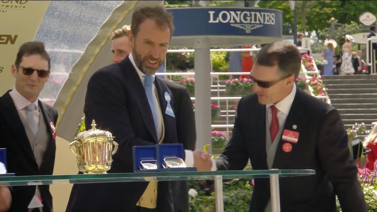 Two legends of the sporting world⚽️🐎 Sir Gareth Southgate 🤝 Aidan O'Brien