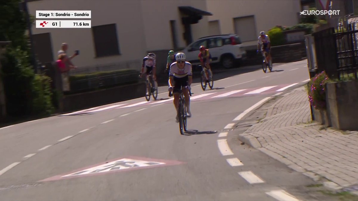 Pogacar arranca la moto a 70km de meta #tourdesuisse