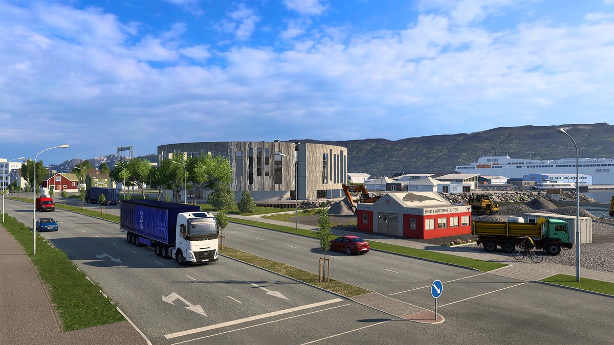 Arriving in Iceland's Capital of the North! 🚛🇮🇸 The beautiful city of Akureyri boasts stunning natural scenery and architectural landmarks such as Akureyrarkirkja, Hof Cultural and Conference Centre, Akureyri Art Museum, and more! 😍 See more 👇