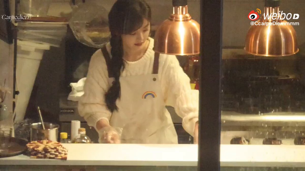 아직도 난홍에 주저앉아 있는 이유<< 이 특유의 바이브를 능가하는 씨피를 못찾아서
