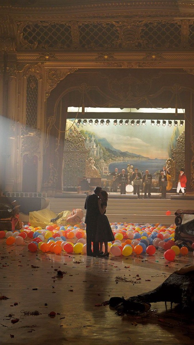 June 21 at 1pm | PHANTOM THREAD in 70mm A love story, for better or worse. Catch a 70mm screening of Paul Thomas Anderson’s 2017 acclaimed drama starring Daniel Day-Lewis, Vicky Krieps, and Lesley Manville. Winner of Best Costume Design at the 90th Oscars. 🎟️ Academy Museum film programming generously funded by the Richard Roth Foundation.