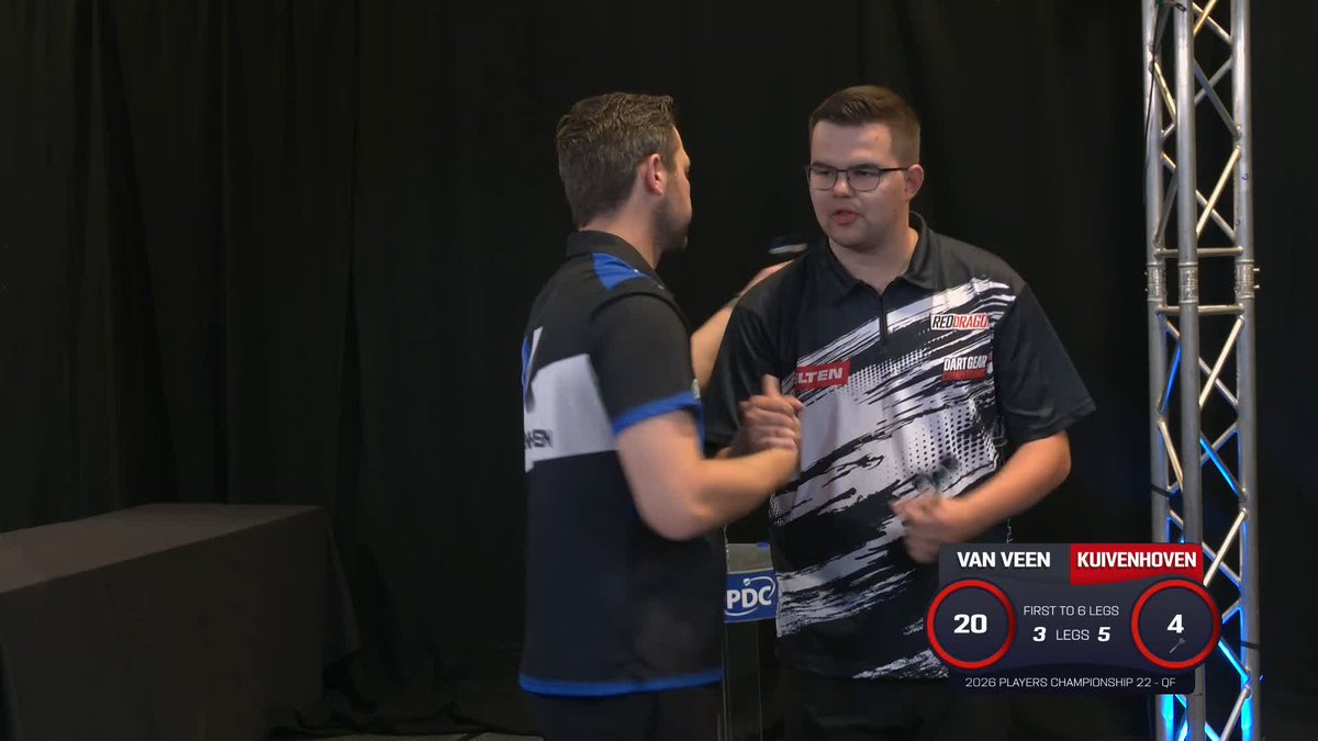 KUIVENHOVEN DOWNS VAN VEEN! Maik Kuivenhoven is through to the semi-finals of #PC22, as the Dutchman downs World Cup finalist Gian van Veen 6-3! 📺 #PC22