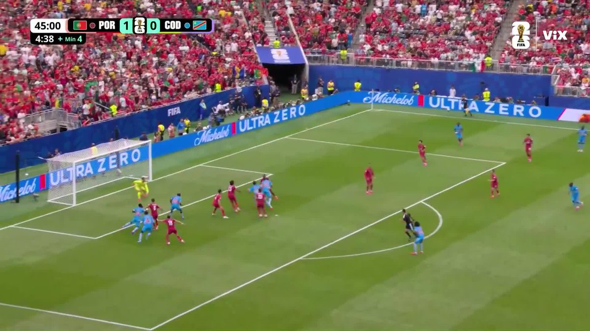 ¡GOOOOOOOL de la RD Congo! Wissa remató solo dentro del área para empatar el partido.
