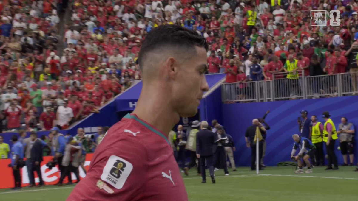 El enfado de Cristiano Ronaldo Portugal empieza el Mundial empatando contra República Democrática del Congo #DAZNMundial #FIFAWorldCup