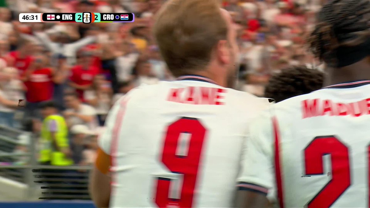 JUDE HAS ARRIVED! Less than 3 minutes into the 2nd half, England take the lead right back #FIFAWorldCup