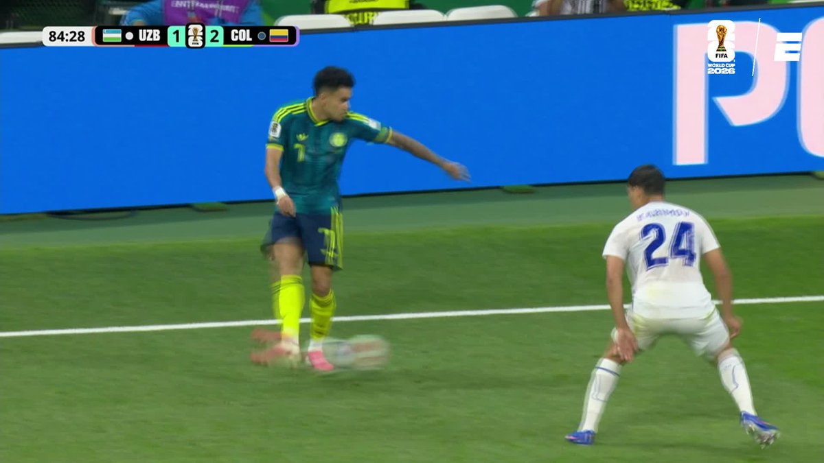 DIVERTITE, GUAJIRO: pase no-look de Lucho Díaz. ⚽🎩 ⚽ #ESPNMundial 📺 Mirá los mejores partidos de la #FIFAWorldCup por ESPN, en el Plan Premium de #DisneyPlus