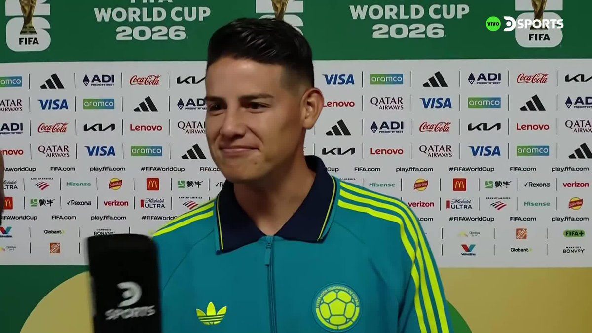 “EN EL PRIMER PARTIDO SIEMPRE HAY SENTIMIENTOS DUROS” James Rodríguez destacó el triunfo 3-1 de Colombia en el debut en el #MundialEnDSPORTS. Además, dedicó unas palabras de apoyo para Luis Díaz en la lucha por el Balón de Oro. Carlos Enrique Villamil Sánchez #FIFAWorldCup