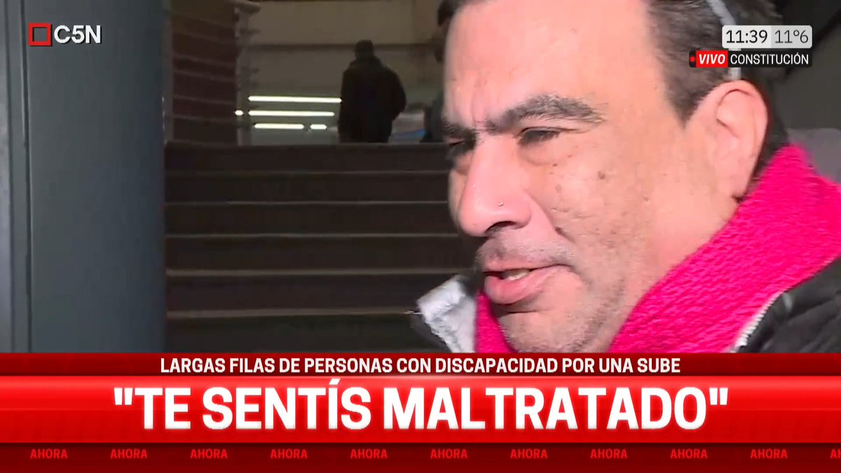 Largas filas de personas con discapacidad por una SUBE y suma angustia 🗨️ "Te sentís maltratado". 📲 #C5N en vivo: