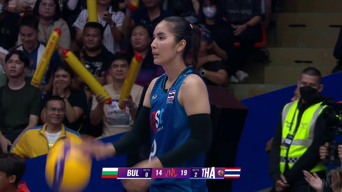 #VNL2026 A LIBERO ACE?! 😭🔥🏐 Piyanut 🇹🇭 just stepped behind the service line and decided to add another skill to her résumé. The crowd is losing its mind. What is happening in Bangkok?! 😮💨⚡ #VNL #BePartOfTheGame #Volleyball