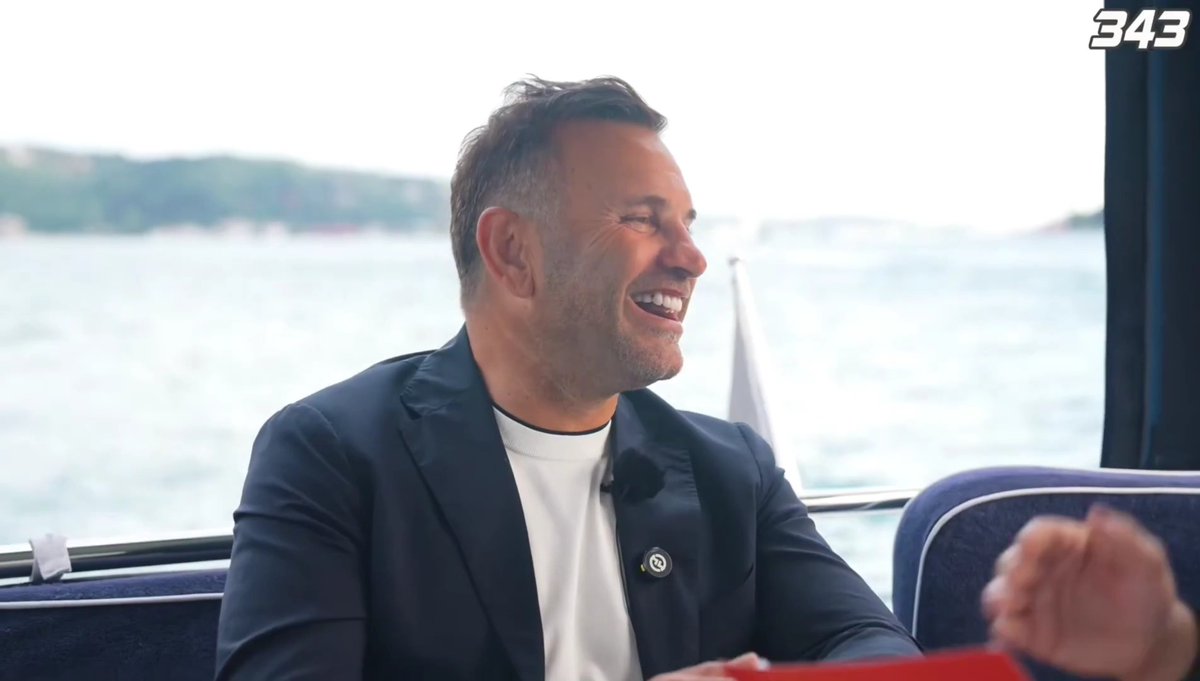 — Okan Buruk iyiliğinden mi kaybediyor… Okan Buruk: "İyiliğinden kazanıyor diyebiliriz, kaybetmediğimiz için…" (gülerek)