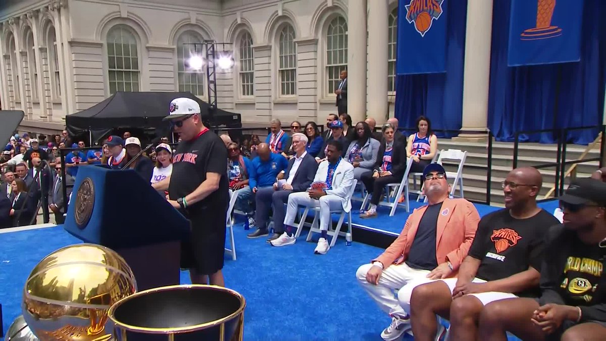 "We did it for you." Leon Rose thanks Knicks fans in his speech at City Hall: