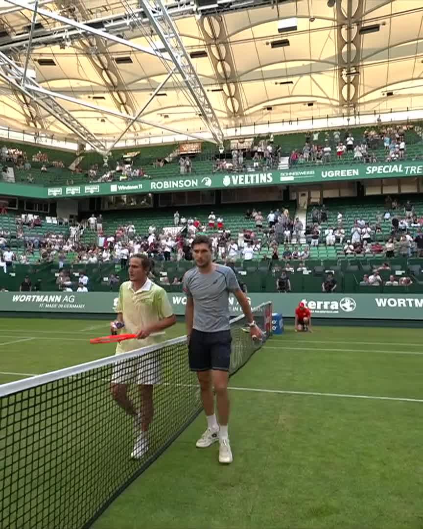 Collignon ➡️ Last 8️⃣ The qualifier is into his third ATP Tour quarter-final after defeating Bellucci 4-6 6-4 6-3! #TWO26