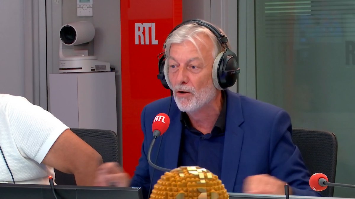 Tunisie : "Hervé Renard a piqué honteusement la place de Sabri Lamouchi, c'est le pire de tous !" Le coup de gueule de Gilles Verdez au micro d'Eric Silvestro et Soanne dans #RTLFoot