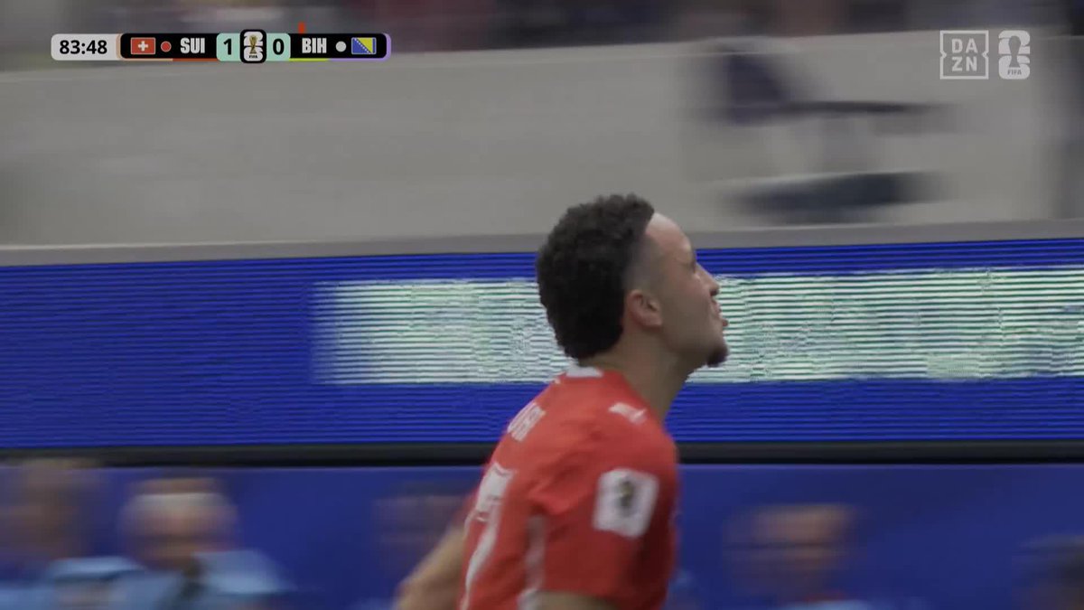 Rubén Vargas se estrena en el Mundial con Suiza. Gol y asistencia del jugador del Sevilla FC. El suizo está en el mercado pero, salvo que llegue oferta irrechazable, la idea es que no tome una decisión sobre su futuro hasta que acabe el Mundial.