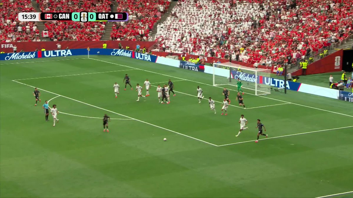 CYLE LARIN OPENS THE SCORING! Canada is off and running with a 1-0 lead from Larin once again! #FIFAWorldCup