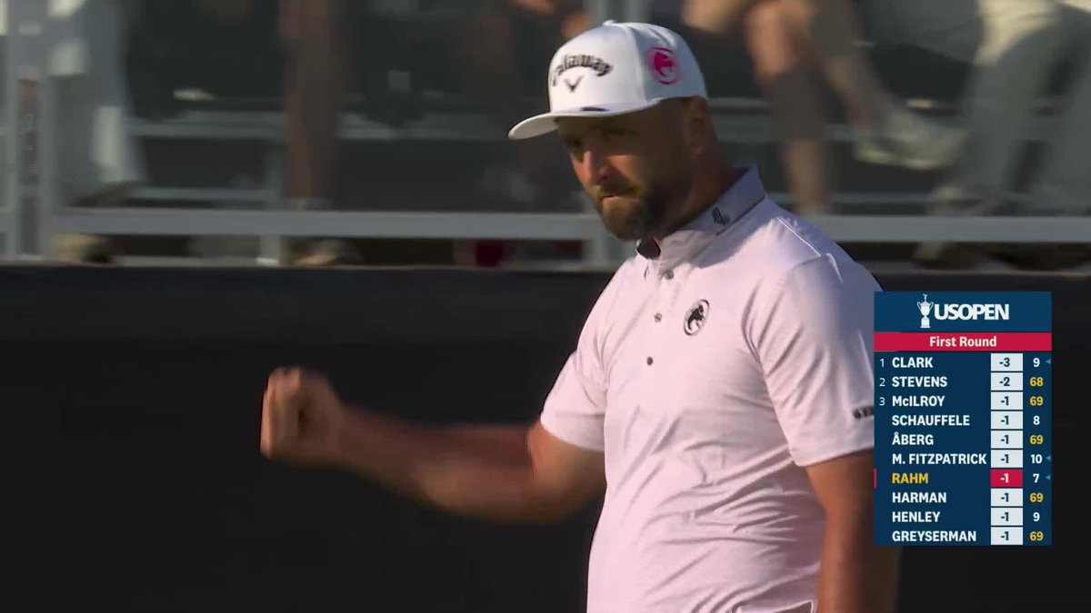 This was an *incredibly* tough putt! Jon Rahm with one of the best birdies you'll see on 17.