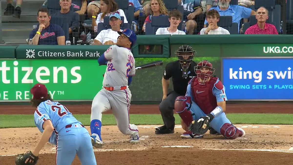 Juan Soto. A tale of two expressions😂
