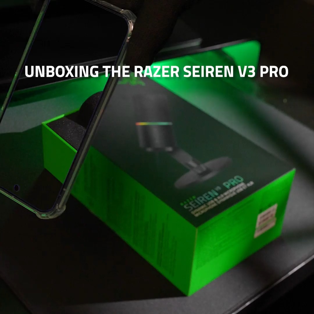 Fresh out of the box and ready to go live. The Razer Seiren V3 Pro - our first XLR microphone – brings studio-ready audio to every stream and recording: It also comes with USB-C connectivity that enables automated mic setup, so you'll be locked in within minutes.