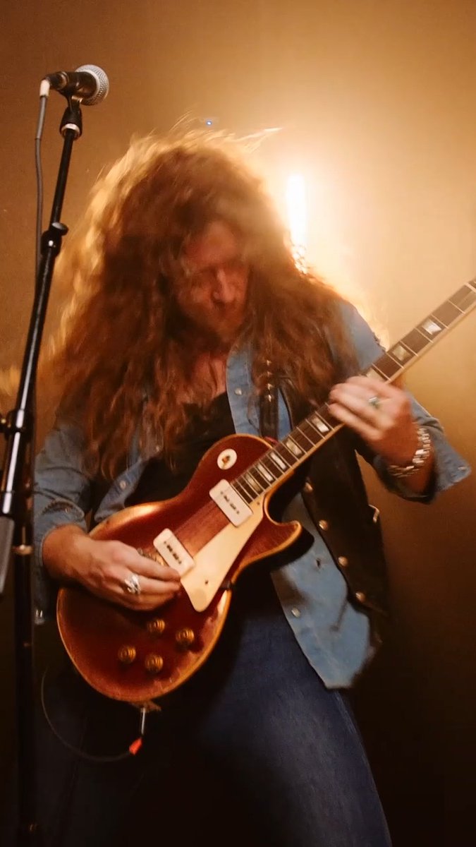 Out now, exclusively from Gibson Films: The Long Road: A Jared James Nichols Documentary ⚡ Watch the worldwide premiere now. ▶️ An immersive and unfiltered look at the grit, grind, and rise of the hard-edged Guitarist/Singer/Songwriter and Gibson Ambassador Jared James Nichols, capturing the defining moments and raw experiences that have shaped his journey as an artist. Featuring candid interviews with Joe Bonamassa, Zakk Wylde, and more, the film delivers an intimate portrait of Jared’s journey from Waukesha, Wisconsin, to stages around the world. Listen to his new album, Louder Than Fate, out now everywhere. #GibsonTV #GibsonFilms #TheLongRoad #JaredJamesNichols #BluesPower