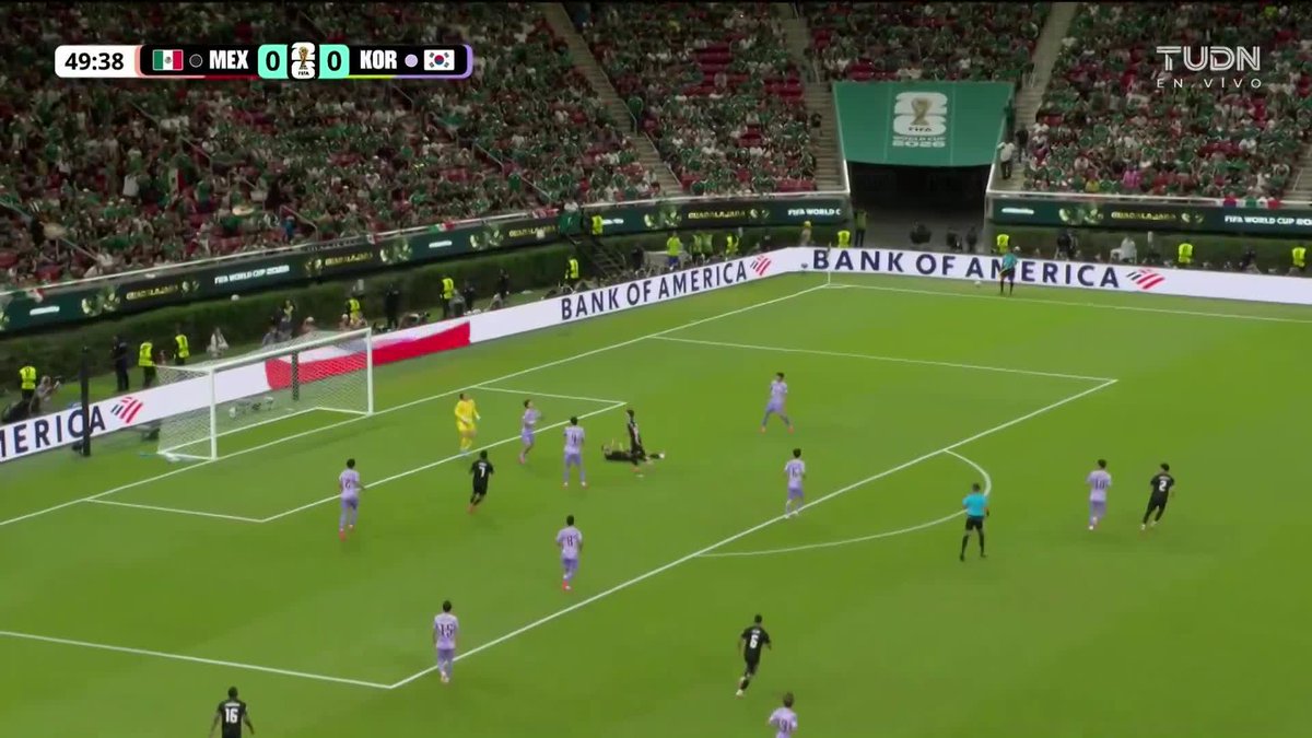 ¡GOOOOOL DE MÉXICO! 🇲🇽¡GOOOOOL DE MÉXICO! 🇲🇽 Romo apareció ¡Romo hace estallar el estadio! ¡VAMOOOSSS, CARAAAJOOOO! 🇲🇽¡Cercaaaaaaa Quiñones!🔥 Se salvo Corea #ElMundialEsNuestro y la magia de la Copa Mundial de la FIFA 2026 se vive por @televisa y @vix 🇲🇽🏆