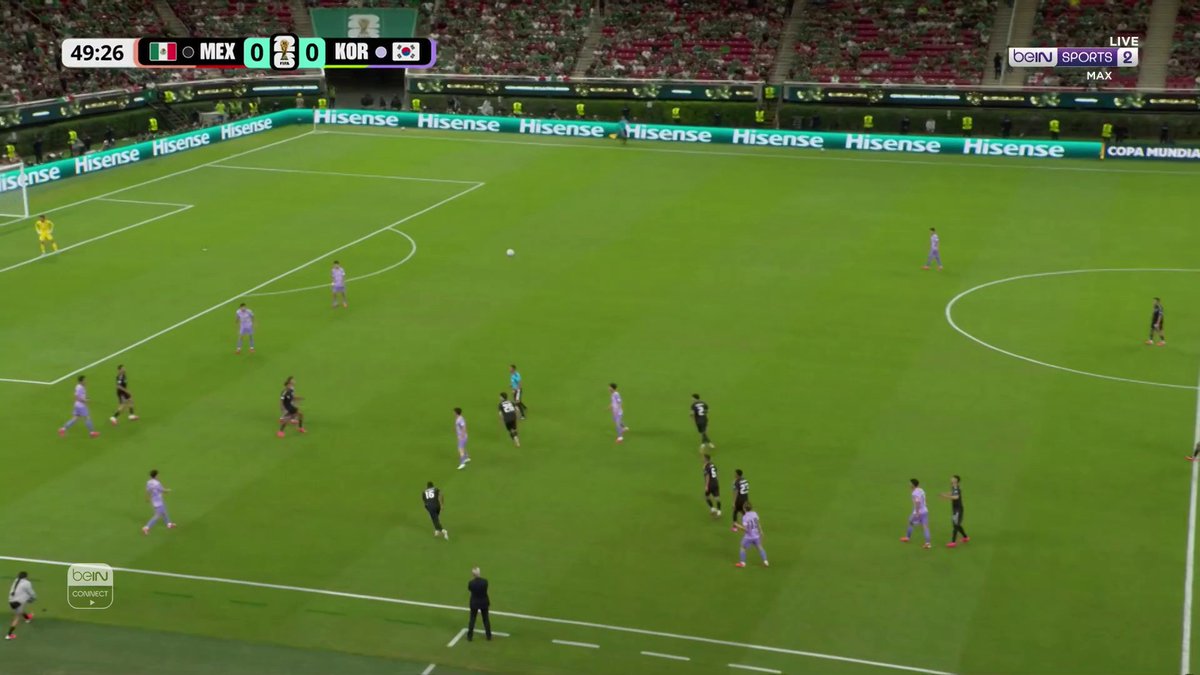 🇲🇽 ⚽️ لويس رومو يدوّن أول أهداف المباراة ويضع منتخب المكسيك في المقدمة 📦 اشترك الآن 👇 🔗 📱 #كأس_العالم2026 | #مونديال2026 | #كأس_العالم #FIFAWorldCup2026 | #FIFAWorldCup | #beINWC26