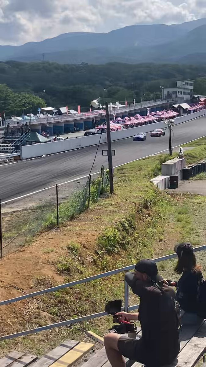 少しだけ…無事では有りませんでしたが、問題無く前日練習終了！ ルーティーンメンテ中。 明日、明後日は中村 龍輝 選手の応援をよろしくお願いします‼︎