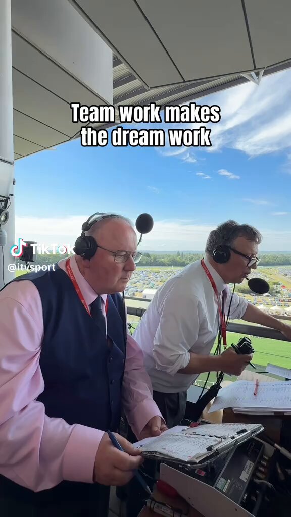 So much skill in this from Richard Hoiles and Mark Johnson. Two class acts. ITV Racing 🎥