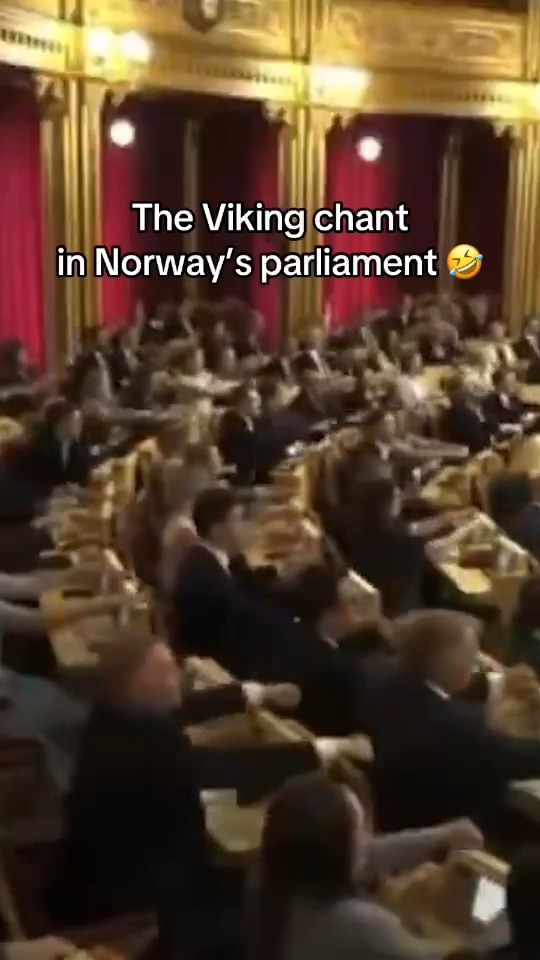 The Norwegian Parliament smashing out the Viking row World Cup chant! 🇳🇴🔥 (Via Stortinget)
