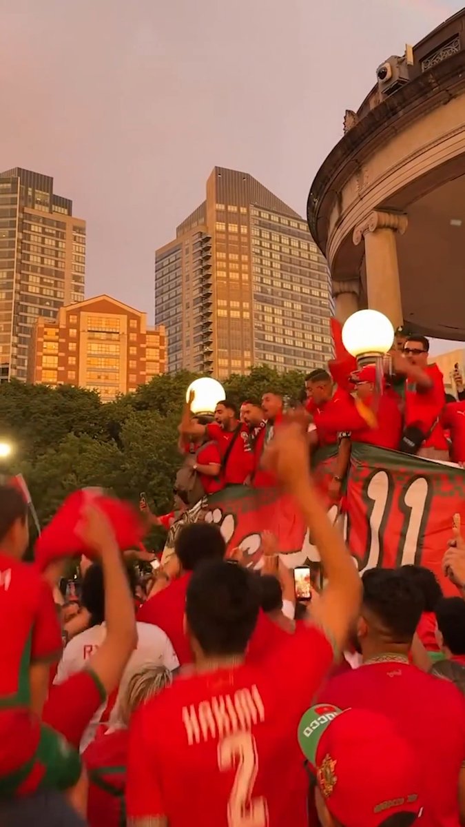 The Atlas Lions won’t be alone tonight. Morocco are ready. 💪🇲🇦 #FIFAWorldCup 📹: Équipe du Maroc