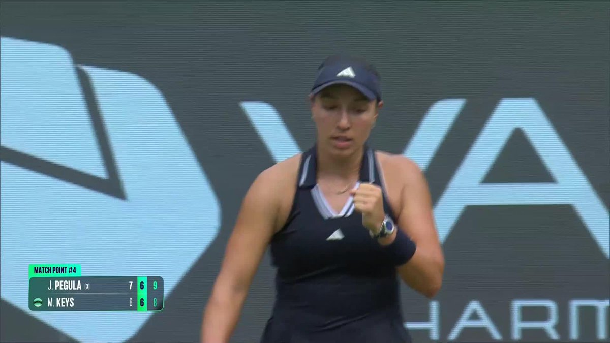 BIG WIN 👏 Jessie Pegula battles through two tiebreaks against Keys, winning 7-6(5), 7-6(8) to secure her semifinal place! #BTO26