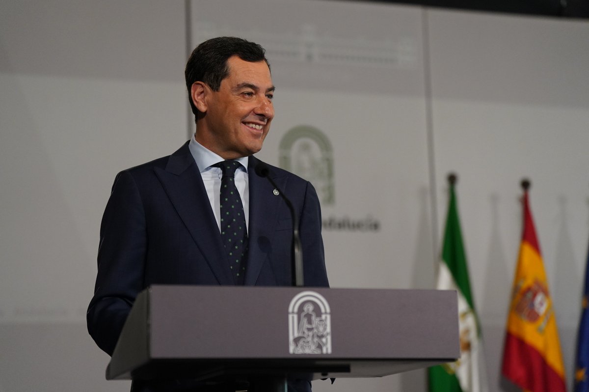 #Andalucía es la comunidad autónoma que mejor financia sus universidades. Lo dice el propio Gobierno central. Casi 1.826 M€, un 30% más que en 2018. Que nadie tenga ninguna duda: seguiremos fortaleciendo juntos a las universidades públicas andaluzas.