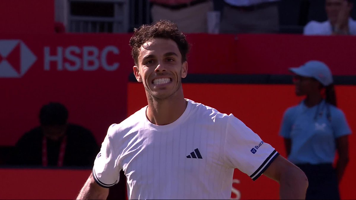 🇦🇷 ¡TRIUNFAZO ARGENTINO! Francisco Cerúndolo derrotó a Arthur Fery por 7-6 (1), 3-6 y 6-4 para avanzar a SEMIFINALES del ATP 500 de Queen's. 💪 VAMOS CISCO TODAVÍA.