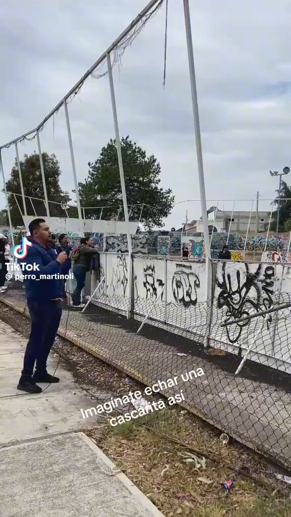 NO MANCHES, HAY UN WEY EN TV AZTECA QUE TIENE TU VOZ MI REY, DEBERÍAS DEMANDARLO AL OJOS DE MAPACHE 🤪