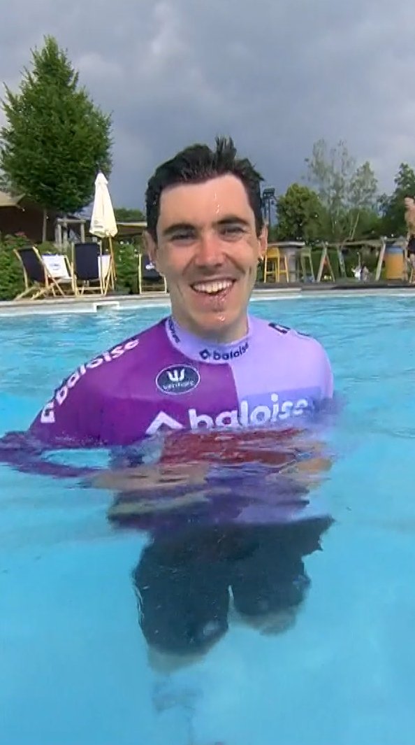 😁 La celebración pasada por agua de Alex Aranburu en Bélgica #BaloiseBelgiumTour