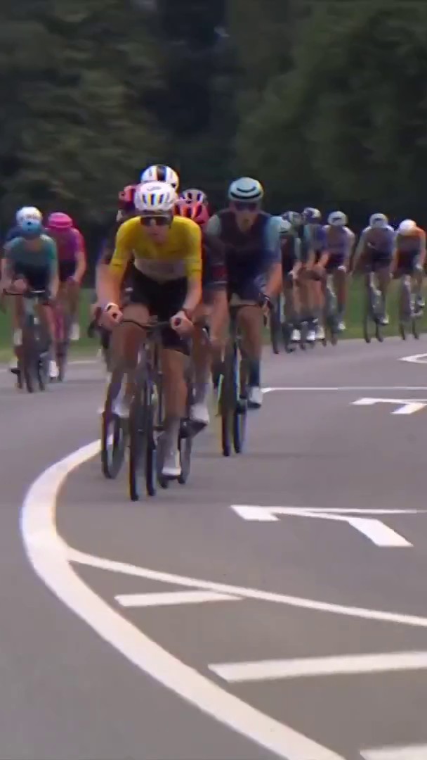 😏 Pogacar ya es 'perro viejo' 🚴‍♂️ Molestó al pelotón y esto fue vital para la victoria de Narváez #TourdeSuisse